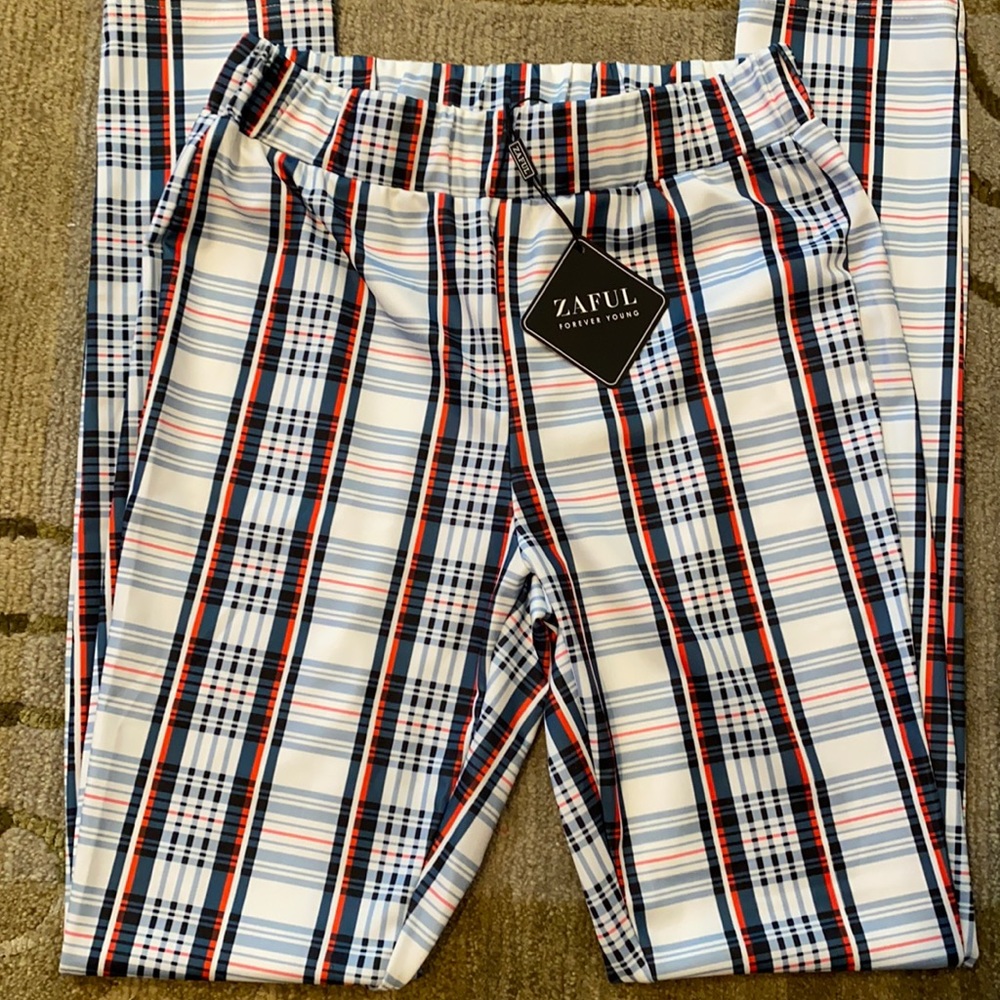 ~Zaful~ Red, White & Blue Plaid Legging